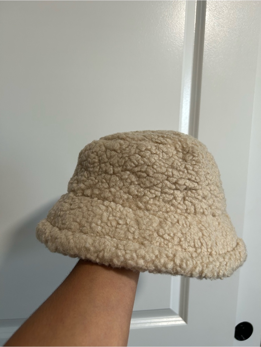 Fuzzy Teddy Sherpa Fleece Bucket Hat Beige Cream Cozy Winter One Size